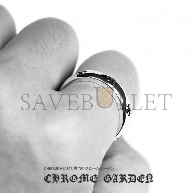 CHROME HEARTS CH PLUS BAND RING