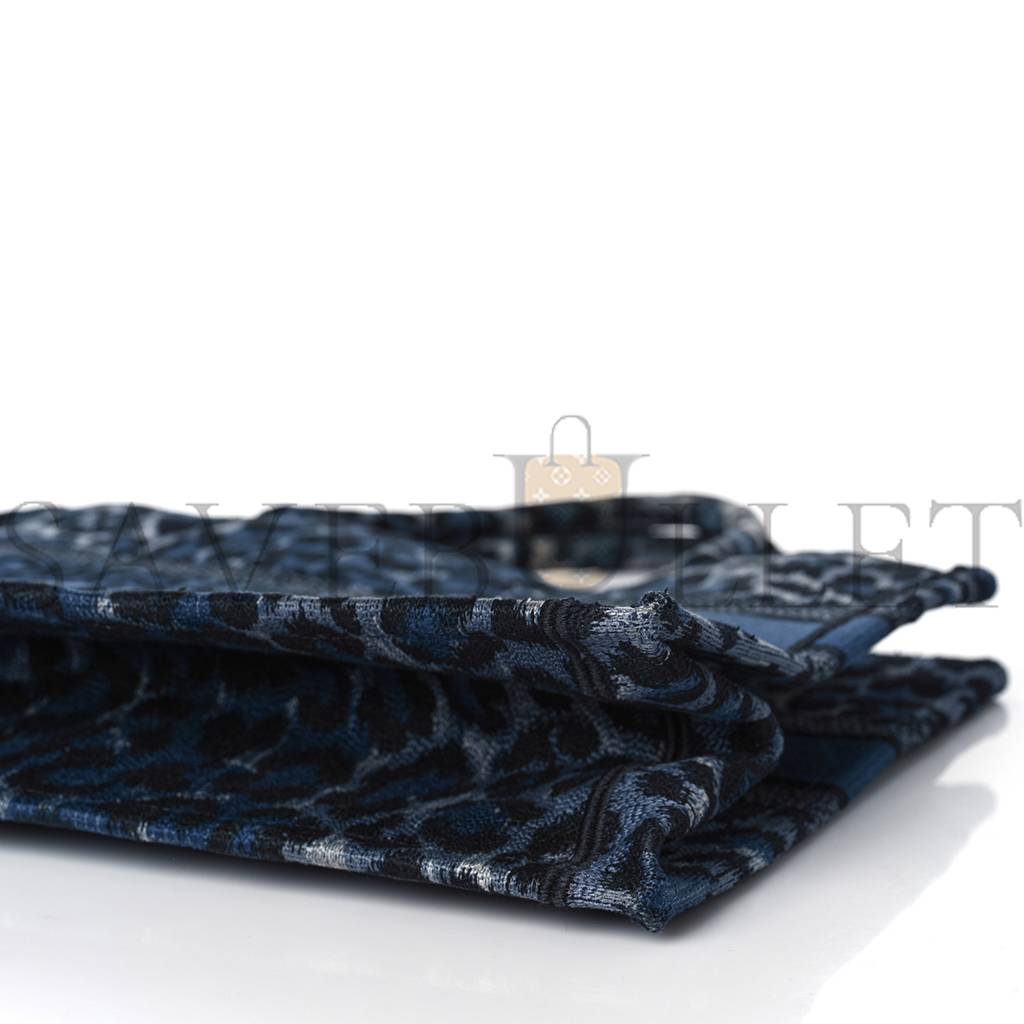 DIOR CANVAS MIZZA EMBROIDERED MEDIUM LEOPARD BOOK TOTE BLUE (36*26*15.9cm)